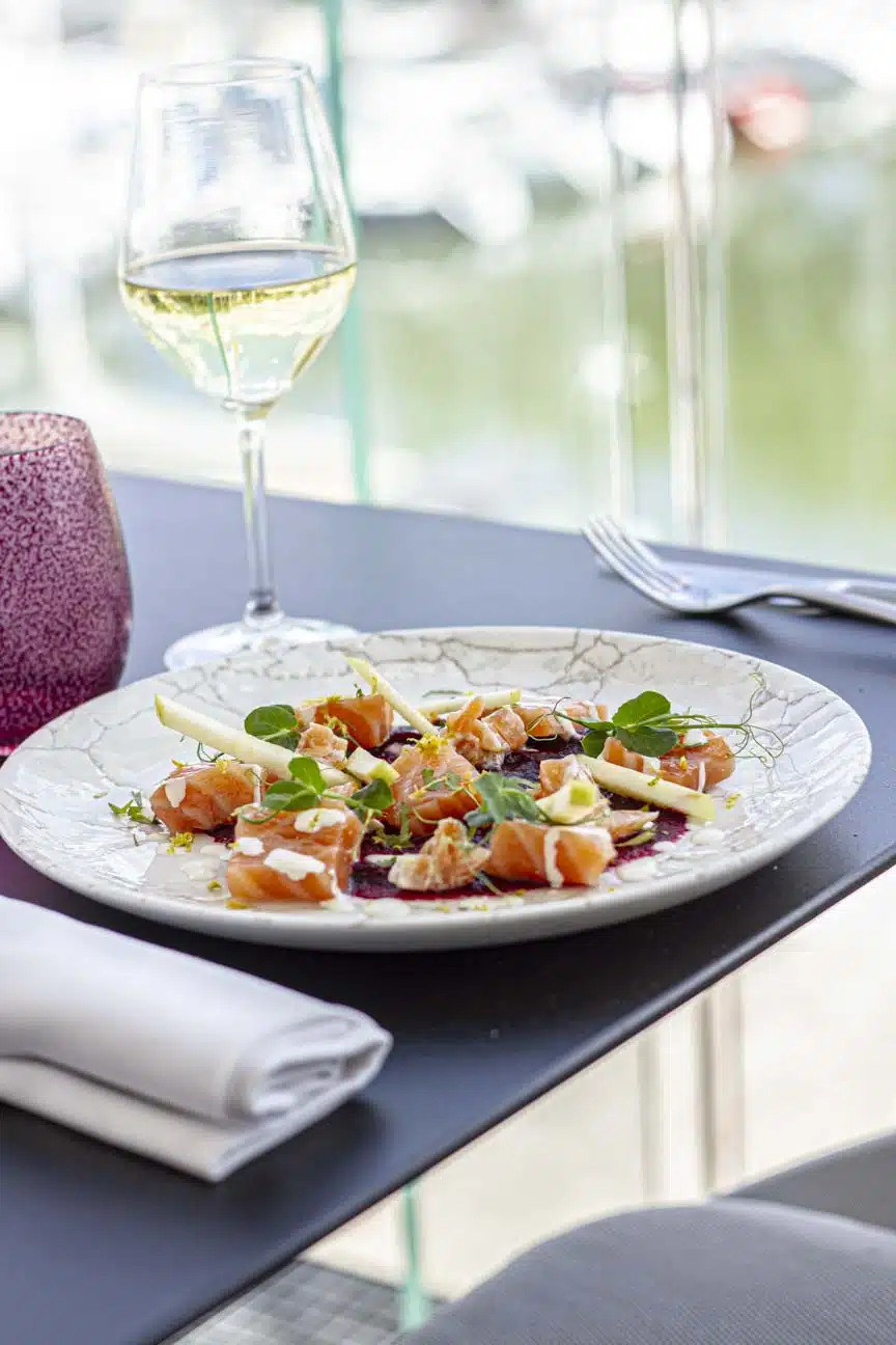 Saumon gravlax - Restaurant Vivre[s] - Grégory Coutanceau