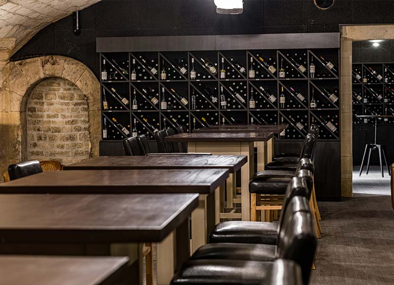 Dégustation – espace lounge – bar a vin – Rochefort (2)
